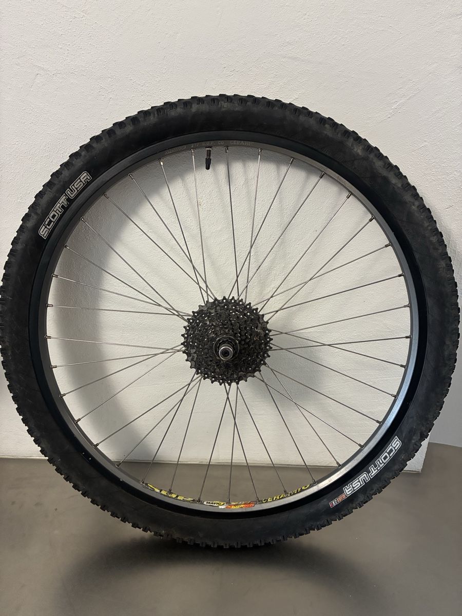 Mavic Pezzi di ricambio: Roue arrière 26" VTT MAVIC Ceramic – Usato da Yverdon-les-Bains venduto da Fernando_Perez