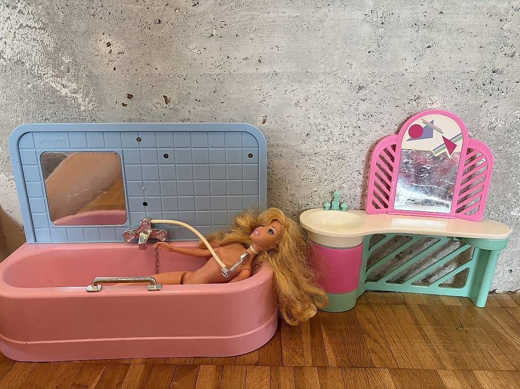 Bambole: Lot de Barbies  – Usato da Bouveret venduto da dahue 2