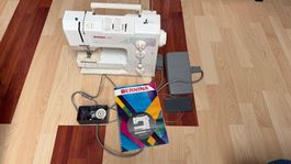 Nähmaschine Bernina 1001 mit Zubehör