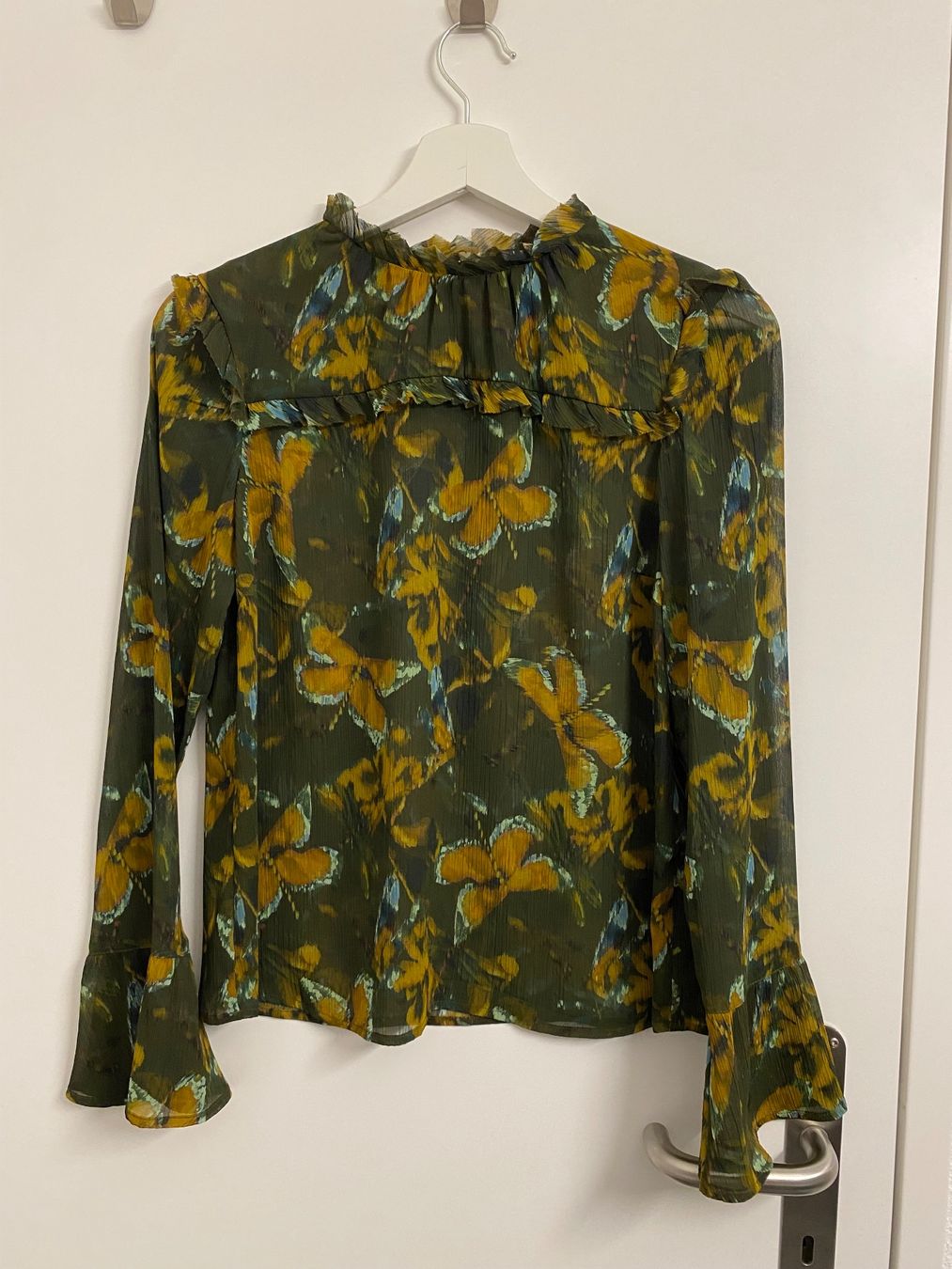 Benetton Camicette: Wunderschöne Bluse von Benetton – Usato da Udligenswil venduto da ale_wqx2 1