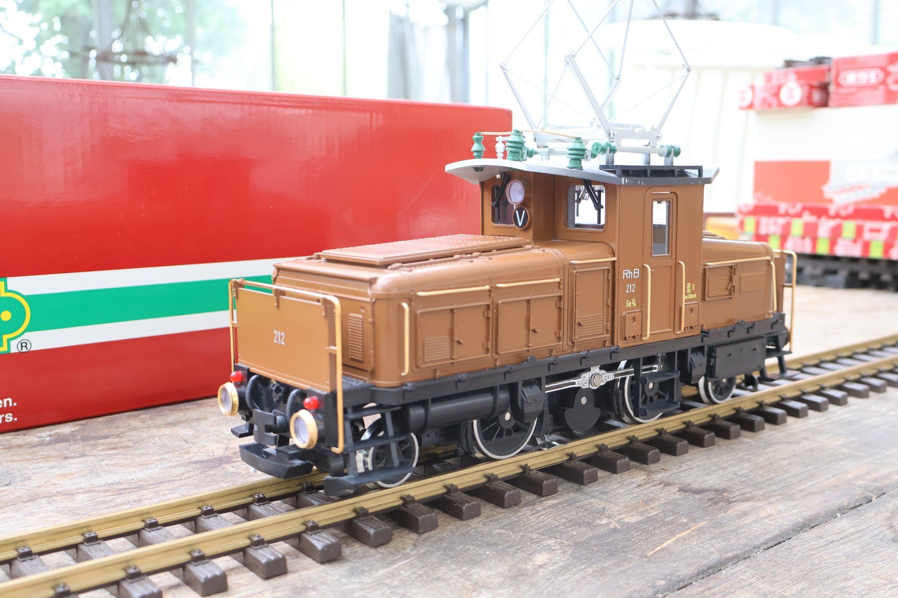 LGB Modellini di ferrovie: LGB RhB Gea 2/4 E-Lok - Digital 21440 – Usato da Winterthur venduto da Monstera 3