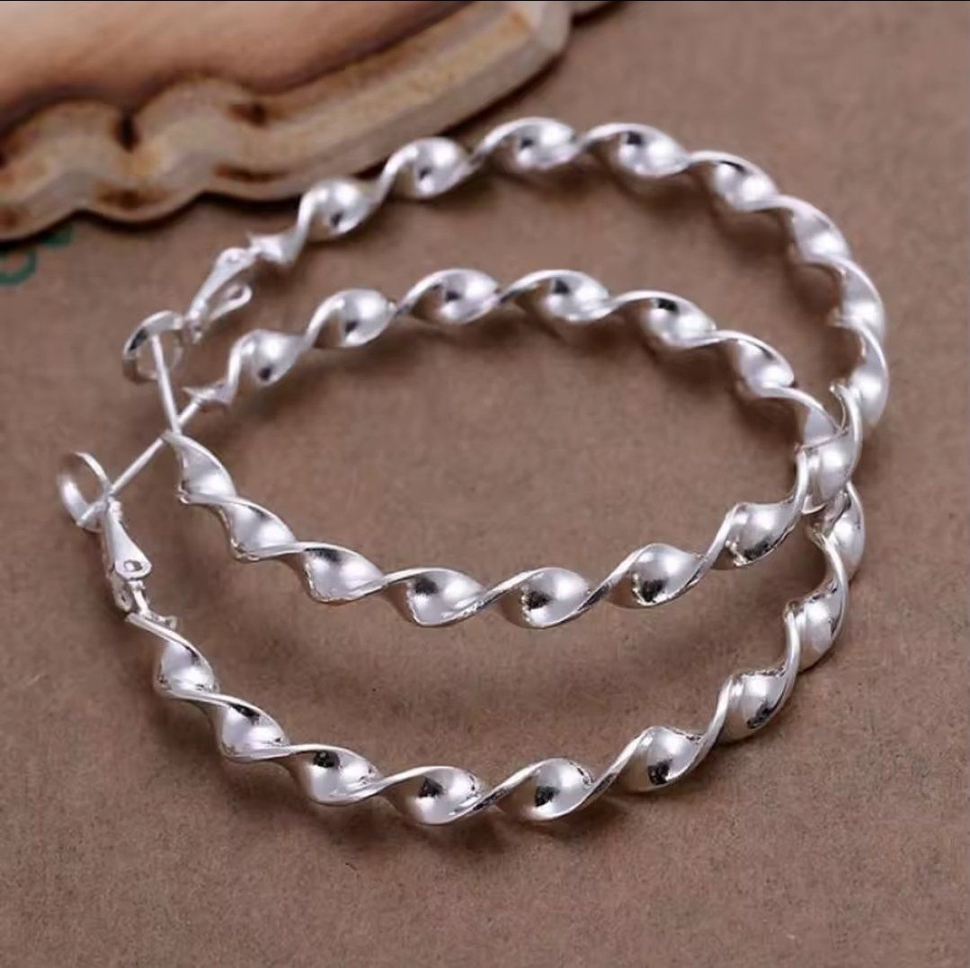 Ohrringe & -stecker: Elegante Ohrringe, 925 versilbert – Neu (gemäss Beschreibung) aus Grenchen von maretop 1