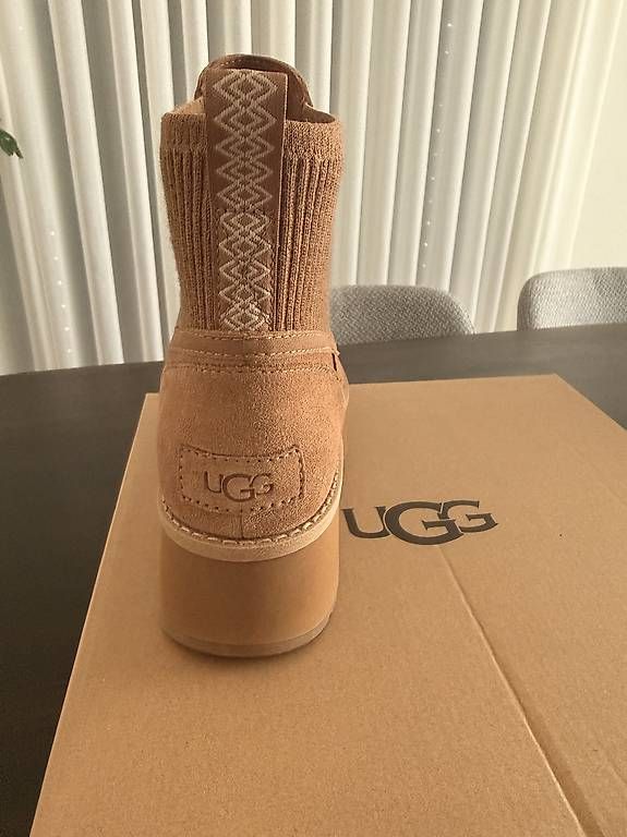 Scarpe da donna: Ugg Boots Cityfunc Chelsea – Nuovo e nell'imballaggio originale da Lengwil venduto da alchuina 2
