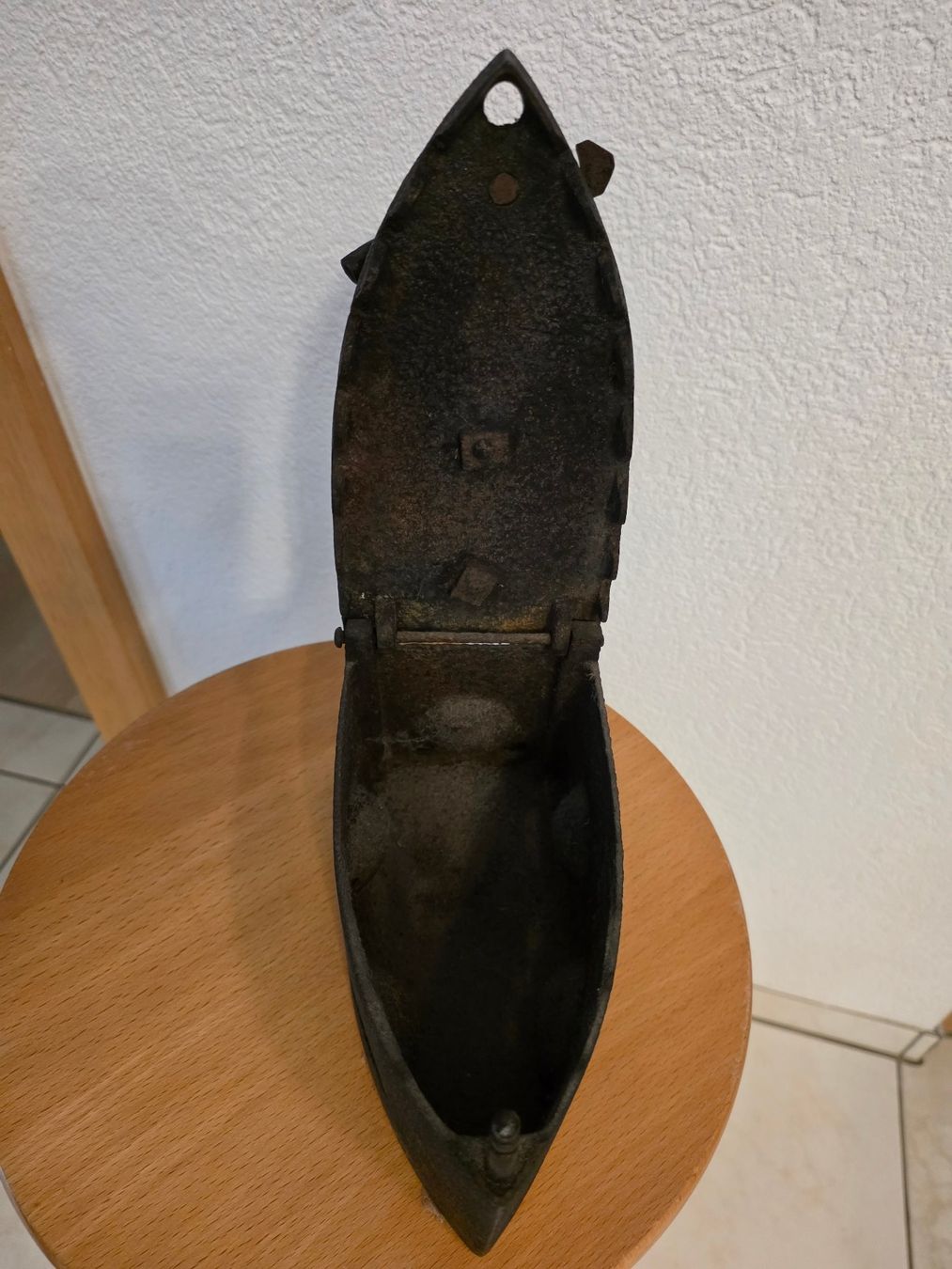 Ferri da stiro: Kohlebügeleisen – Usato da Schalunen venduto da BSSOL 3