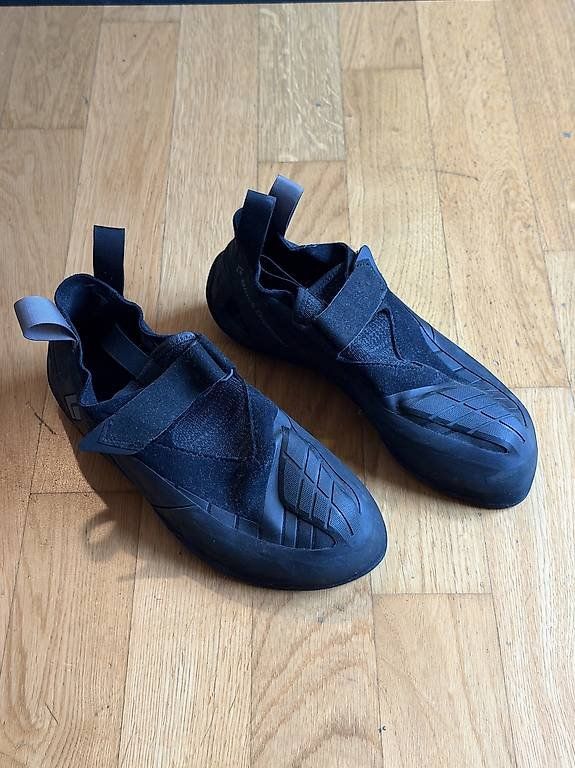 Black Diamond Scarpe da uomo: Black Diamond Shadow Climbing Shoes – Nuovo (secondo la descrizione) da Zürich venduto da t_and 1