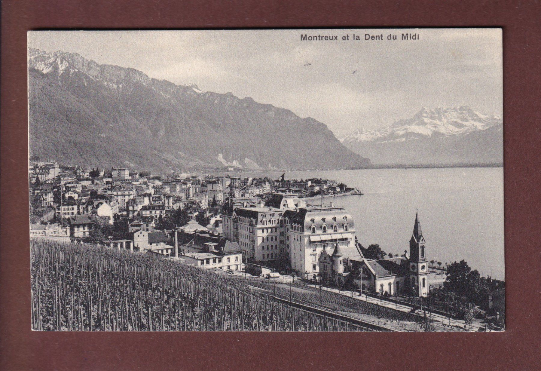 Cartoline postali: MONTREUX - Dents du Midi – Usato da Pully venduto da nicecards