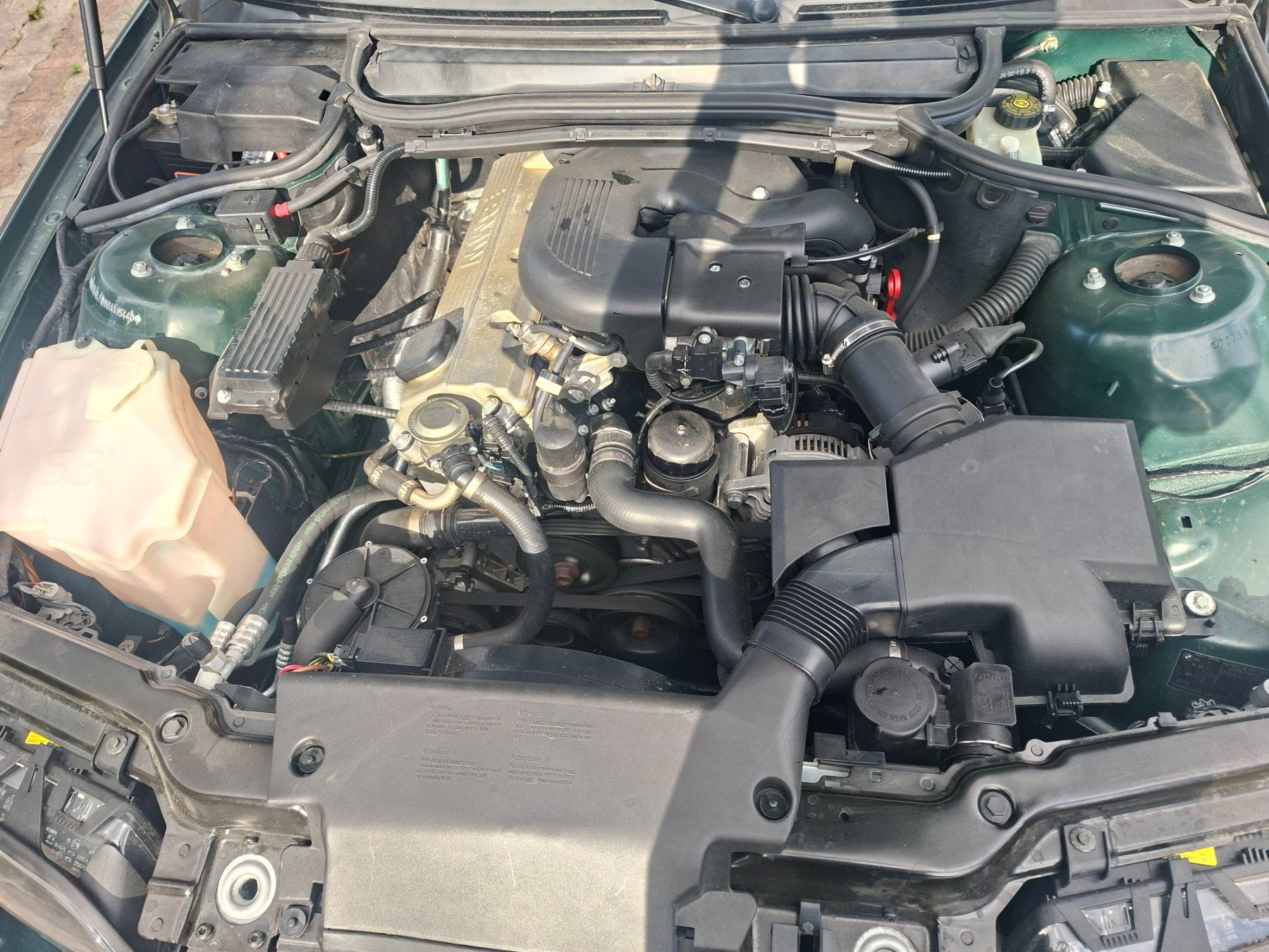 BMW Automobili: BMW 316i 5 portes manuelle – Usato da Bernex venduto da Wannabehasbeen01 9