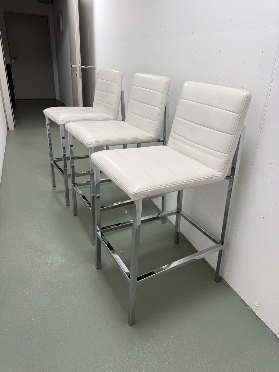 Seggioloni: 3 Modern White Bar Stools – Like New – Nuovo (secondo la descrizione) da Affoltern am Albis venduto da EGoncharova 1