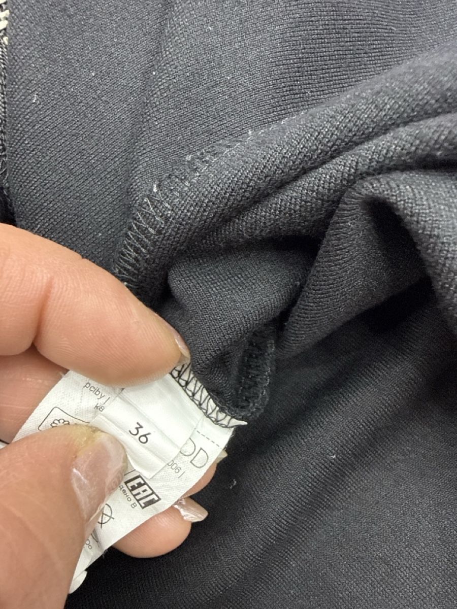 Gonne: Jupe noire Even&Odd - Taille 36 - Comme neuve! – Usato da Chenens venduto da anasantos90 2