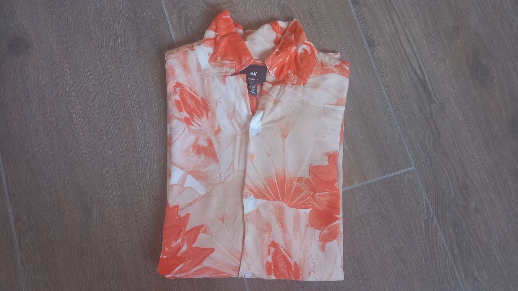 H&M Camicie: Chemise H&M (M) – Usato da Arveyes venduto da sape.online 1