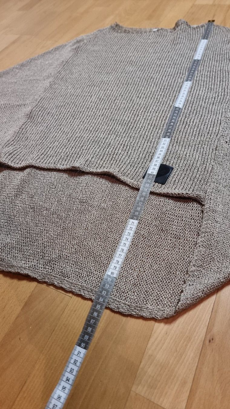 Altro in Moda donna: 🌺Gestrickte Poncho Größe L🌺 – Difettoso da Wald ZH venduto da CapLux 6