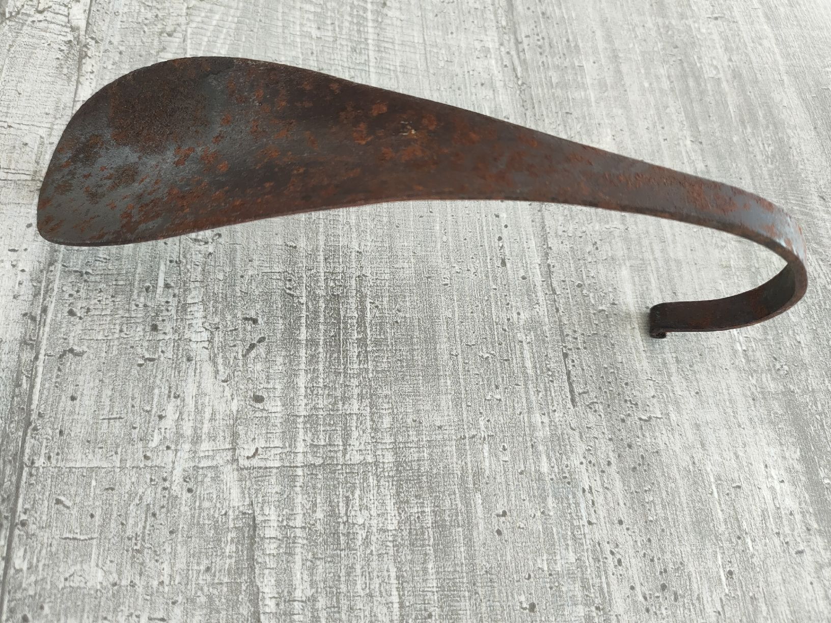 Sonstige Kleidung & Accessoires: Rustikaler Vintage Schuhlöffel aus Eisen - Ein Hingucker! – Gebraucht aus Gipf-Oberfrick von minini 1