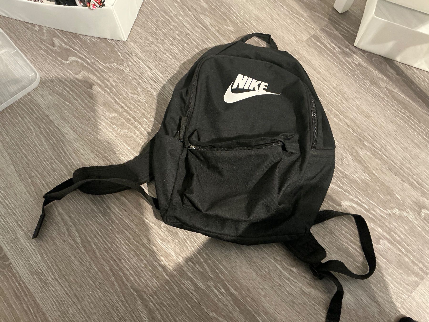 Nike Rucksäcke: Nike Rucksack schwarz – Gebraucht aus Würenlos von Starceve 1