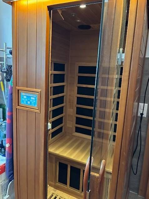 Sauna & Accessori: Infrarot-Sauna – Usato da Savognin venduto da Toplife53