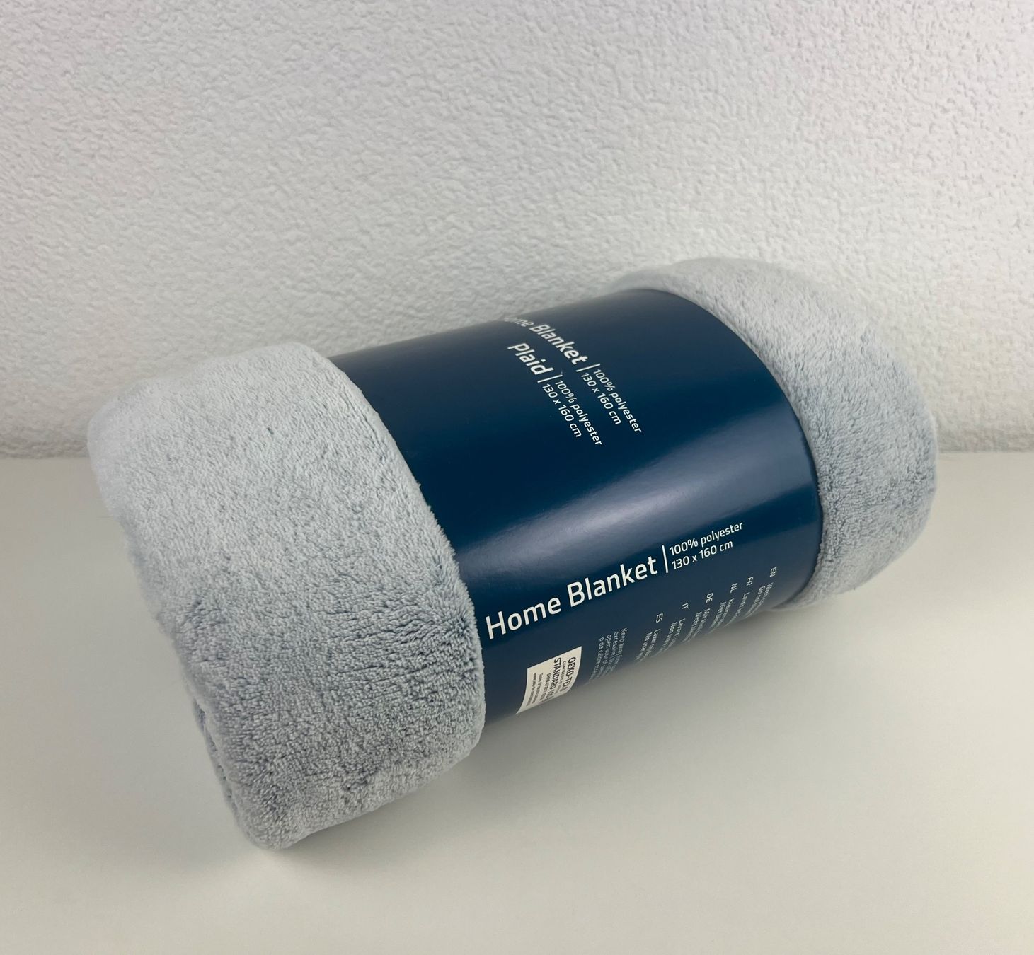 Coperte: Kuscheldecke / Fleece-Decke - hellblau – Nuovo e nell'imballaggio originale da Stein am Rhein venduto da Moons_of_Saturn 4