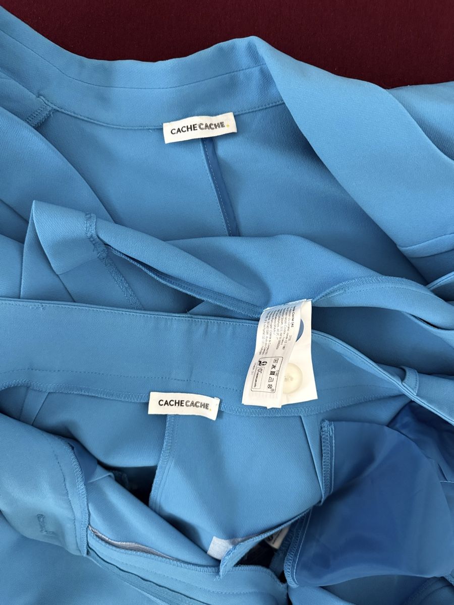 Completi & Tailleur: Ensemble tailleurs bleus – Nuovo (secondo la descrizione) da Le Locle venduto da tchanatakoua 5
