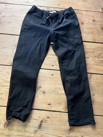 Tommy Jeans Hose Schwarz Grösse M Herren ☀️
