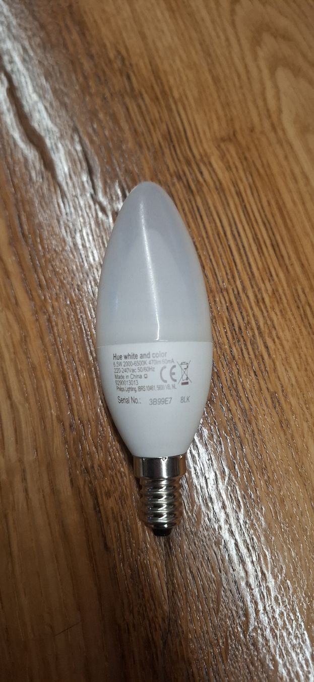 Philips Lampade: Philips Hue White & Color E14 – Usato da Guntershausen venduto da Jtattoo 1