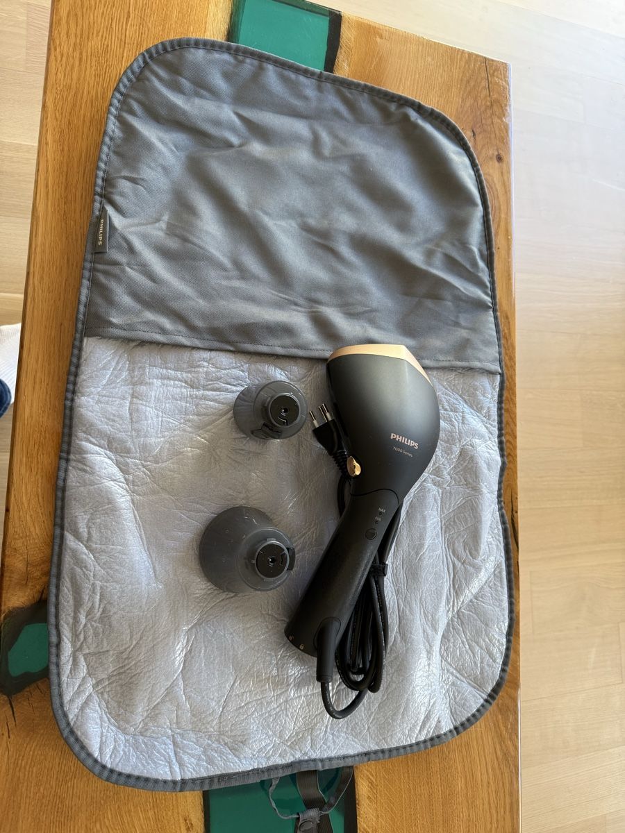 Philips Ferri da stiro: Philips Dampfglätter STH7060/81 – Usato da Dübendorf venduto da bay_yg29 1