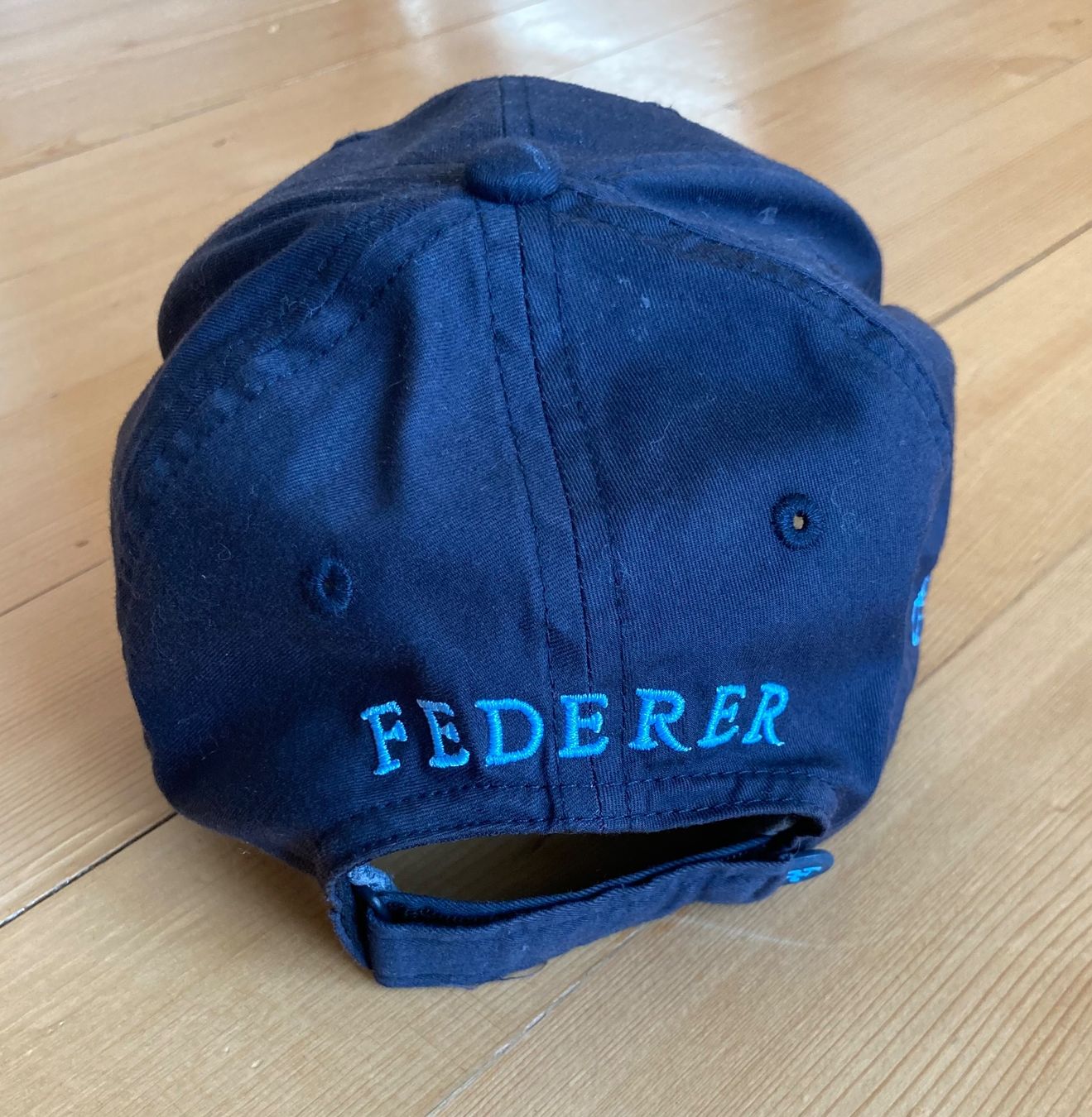 Nike Altro in  Abbigliamento & Accessori: Roger Federer Cap mit Unterschrift Nike – Usato da Freienstein venduto da Golfbueb 1
