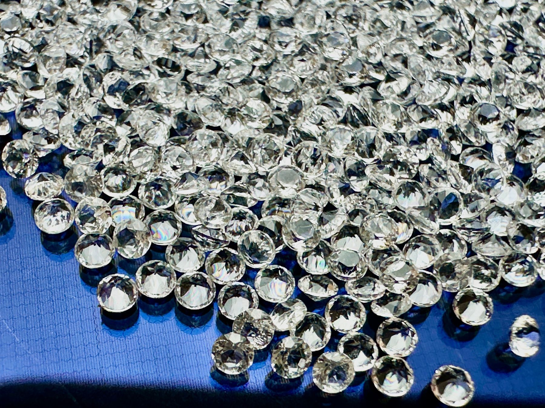 Edelsteine: 100 St fein brillantgeschliffene White Topas-Pointer 1,5 mm – Neu (gemäss Beschreibung) aus Langenthal von Seelenfreunde 8