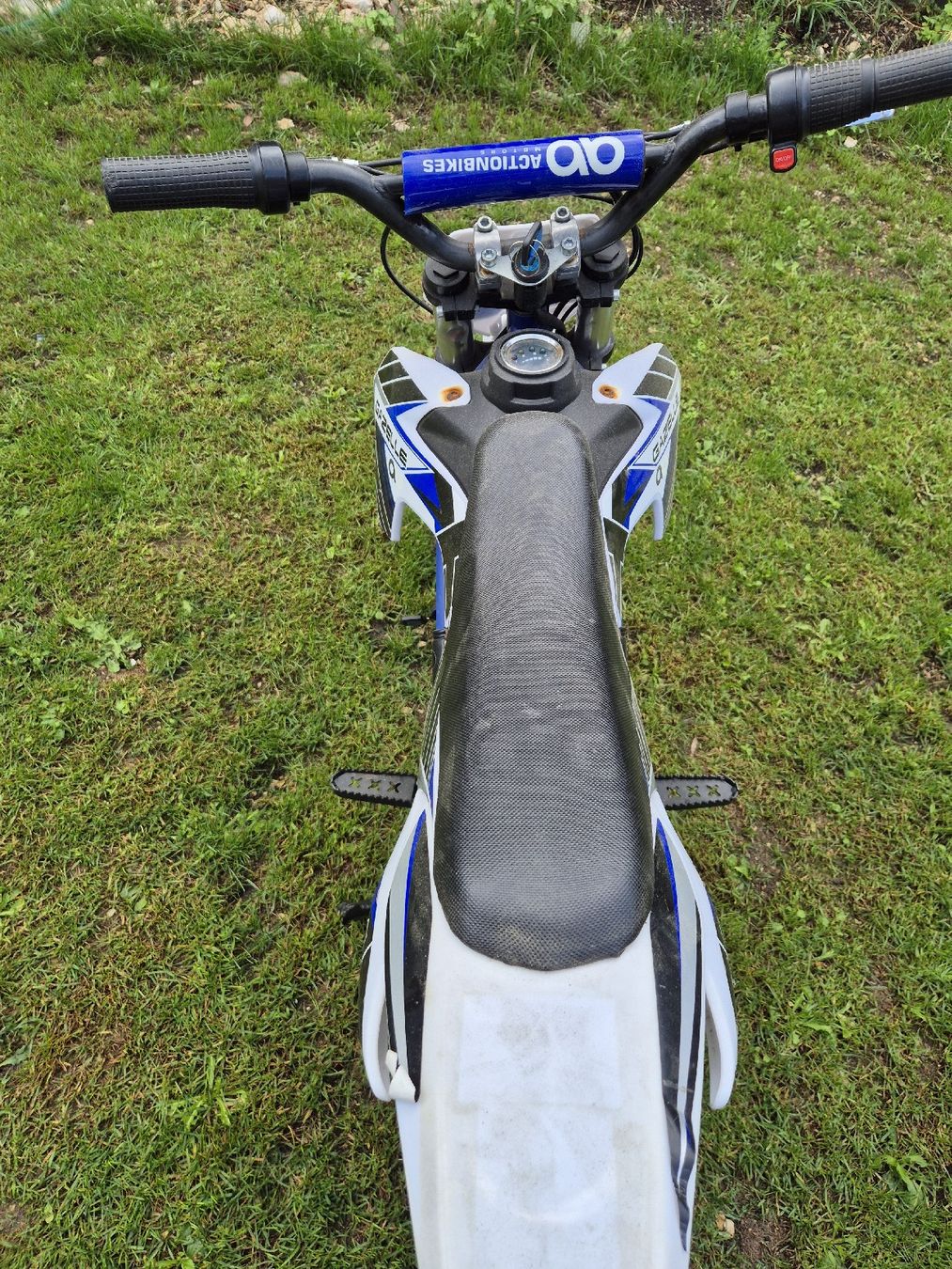 Véhicules pour enfants: elektro motorrad – Défectueux à Soyhieres par saco77 5