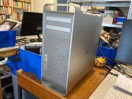 MacPro 2x3 GHz Xeon 16GB RAM 3500GB HD Lion neu installiert