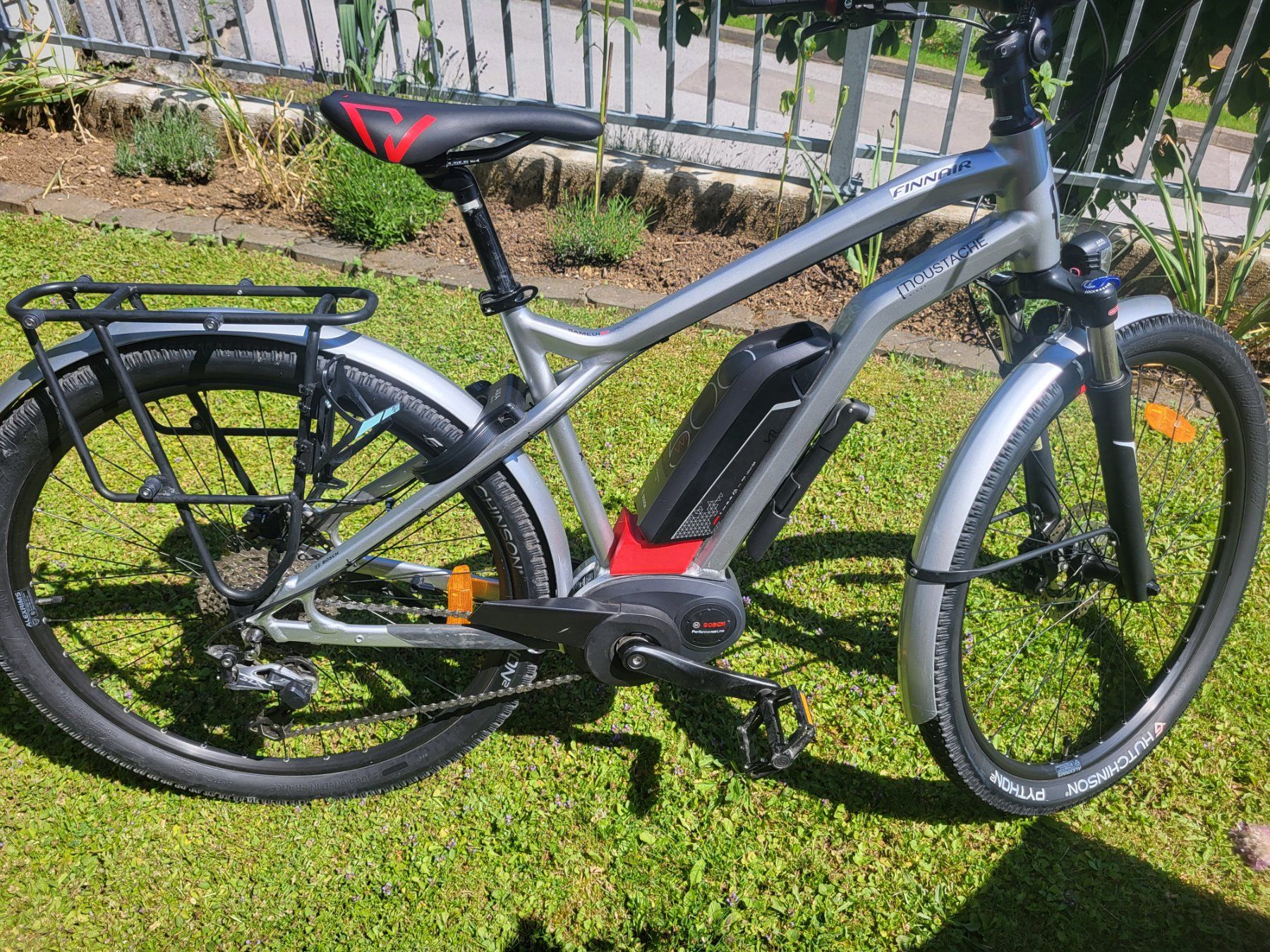 Moustache Vélos: VTC électrique Moustache – D'occasion à Les Ponts de Martel par pat_6xbd