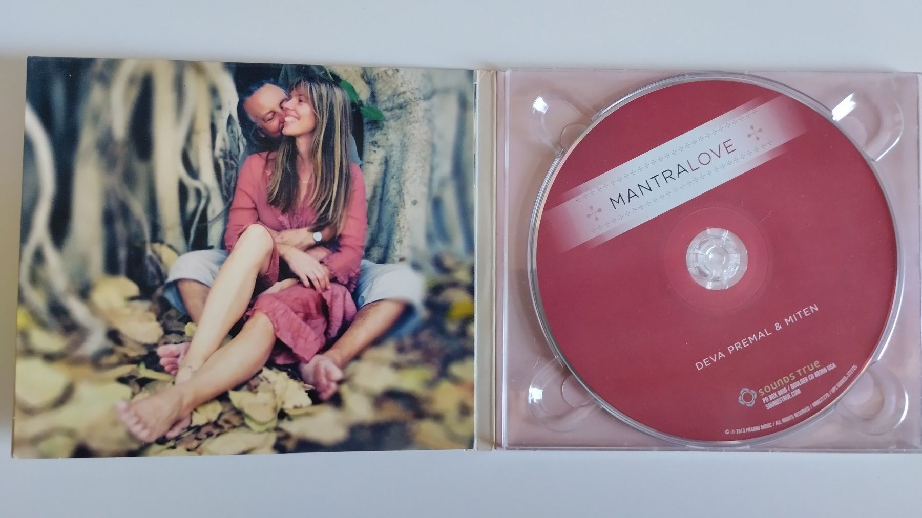CDs: DEVA PREMAL & MITEN DIGI-CD - MANTRALOVE – D'occasion à Basel par Bal-Sagoth 2