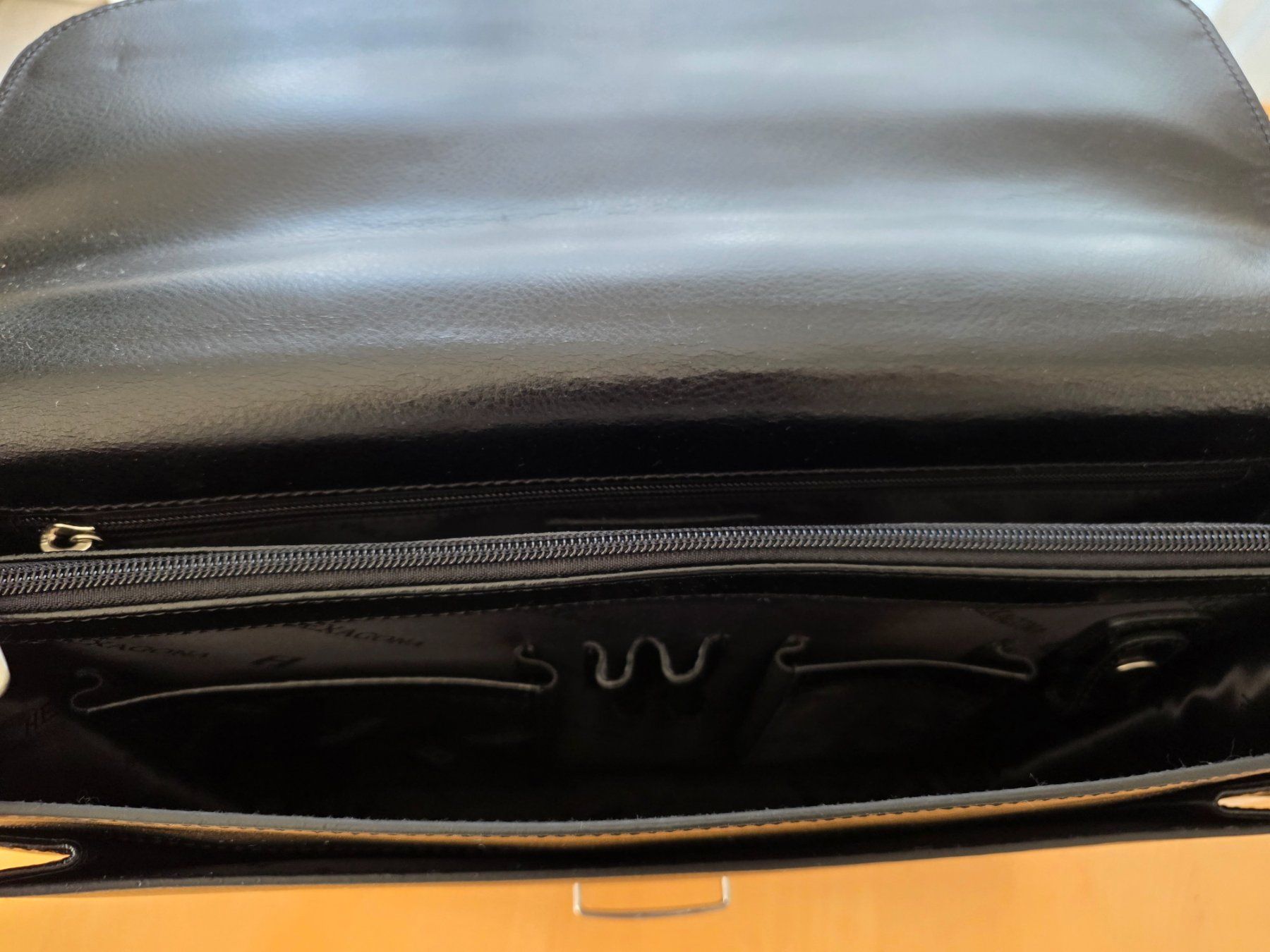 Borse: Echtleder Schwarz-Busines Tasche mit Schutergurt - NEU – Nuovo e nell'imballaggio originale da Uetikon am See venduto da Kakao2 4