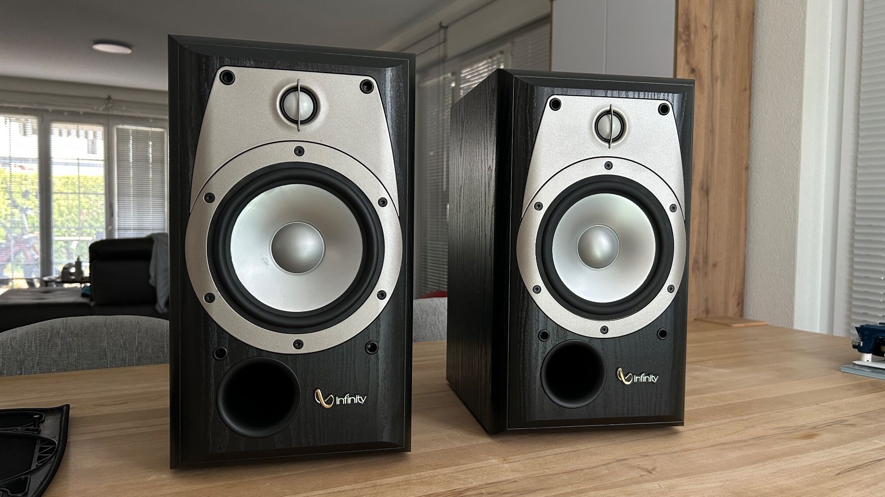 Infinity Casse acustiche: Infinity Alpha 20 – Klassiker mit audiophilem Klang – Usato da Vordemwald venduto da Minimax1