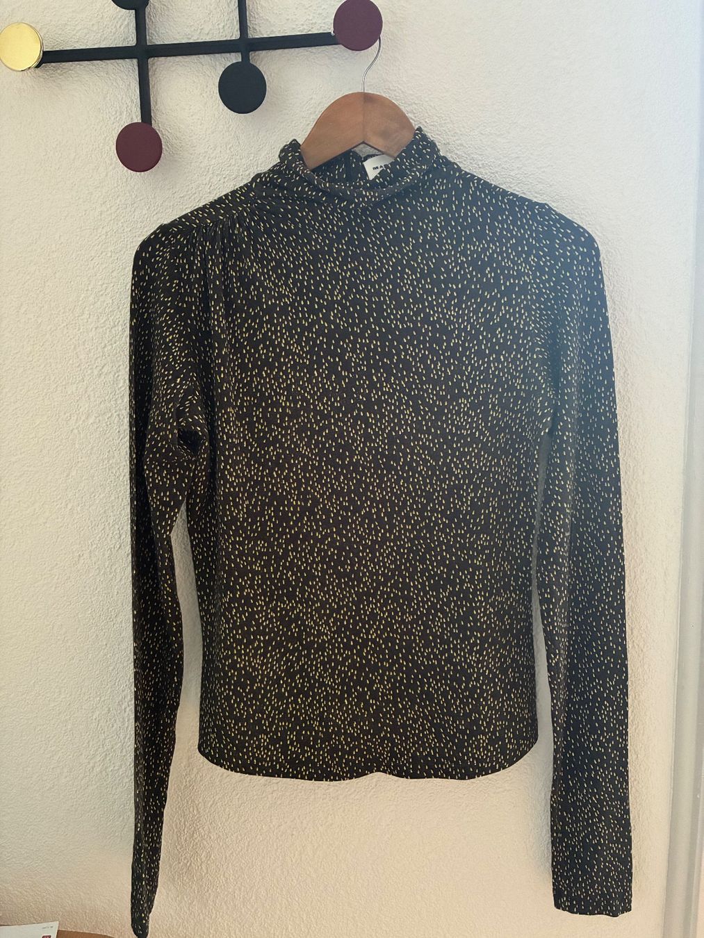 Isabel Marant Pullover & Sweatshirts: Isabel Marant Rollkragenpullover Gr. 40 – Gebraucht aus Fribourg von waves55