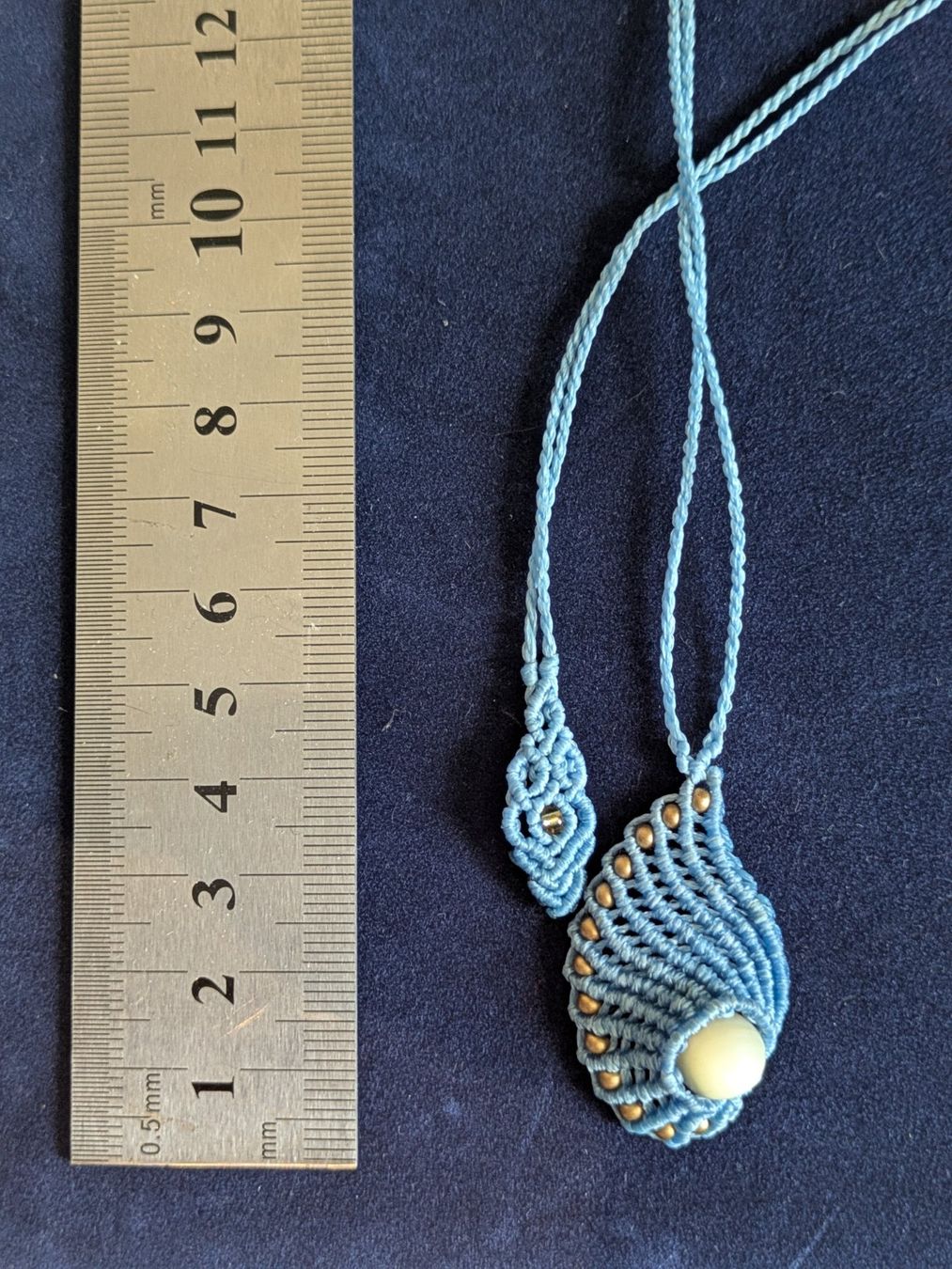 Colliers: Makramee Muschel Kette mit echter Perlmuttperle – Neuf (Voir description) à Pfäffikon ZH par Emporos_42 1
