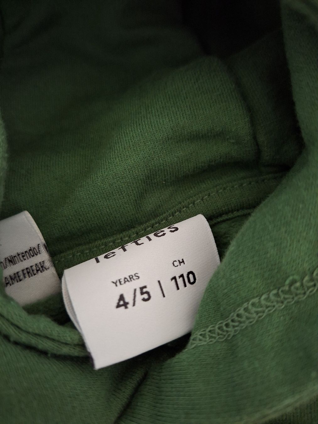 Pullover & Sweatshirts: Kinder Kapuzenpullover Pokemon Grösse 110 – Neu (gemäss Beschreibung) aus Winterthur von Ausmisten2026 1