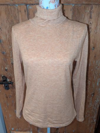 Trendiger Rollkragenpullover apricot meliert neu Gr 38/40