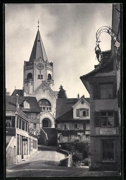Cartoline postali: AK Weinfelden, Strassenpartie mit Kirche – Usato da Berlin venduto da bartko-reher
