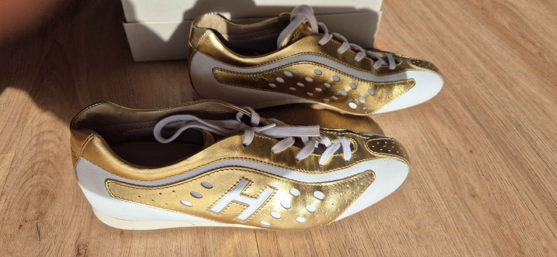 Hogan Scarpe da donna: Sneakers von Hogan Gr 38 – Usato da Herznach venduto da DieMartin 2