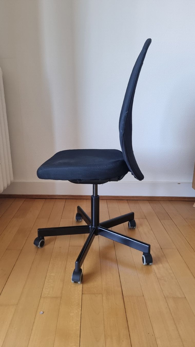 Ikea Sedie: Bürostuhl schwarz  – Usato da Zürich venduto da xXLenarduzziXx 1