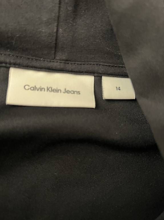 Giacche: Felpa zippata Calvin Klein  – Usato da Viganello venduto da bia_x25w 1