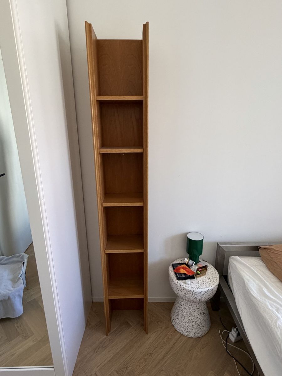 Scaffali: Dünnes Holzregal – Usato da Zürich venduto da roh_vkz5