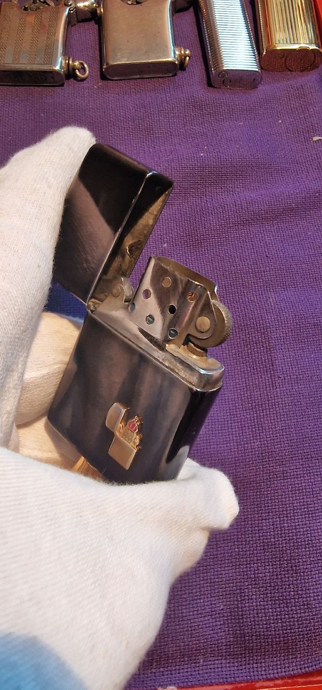 Zippo Accendini: Zippo Tischfeuerzeug – Usato da Widnau venduto da TheOldLighters 2