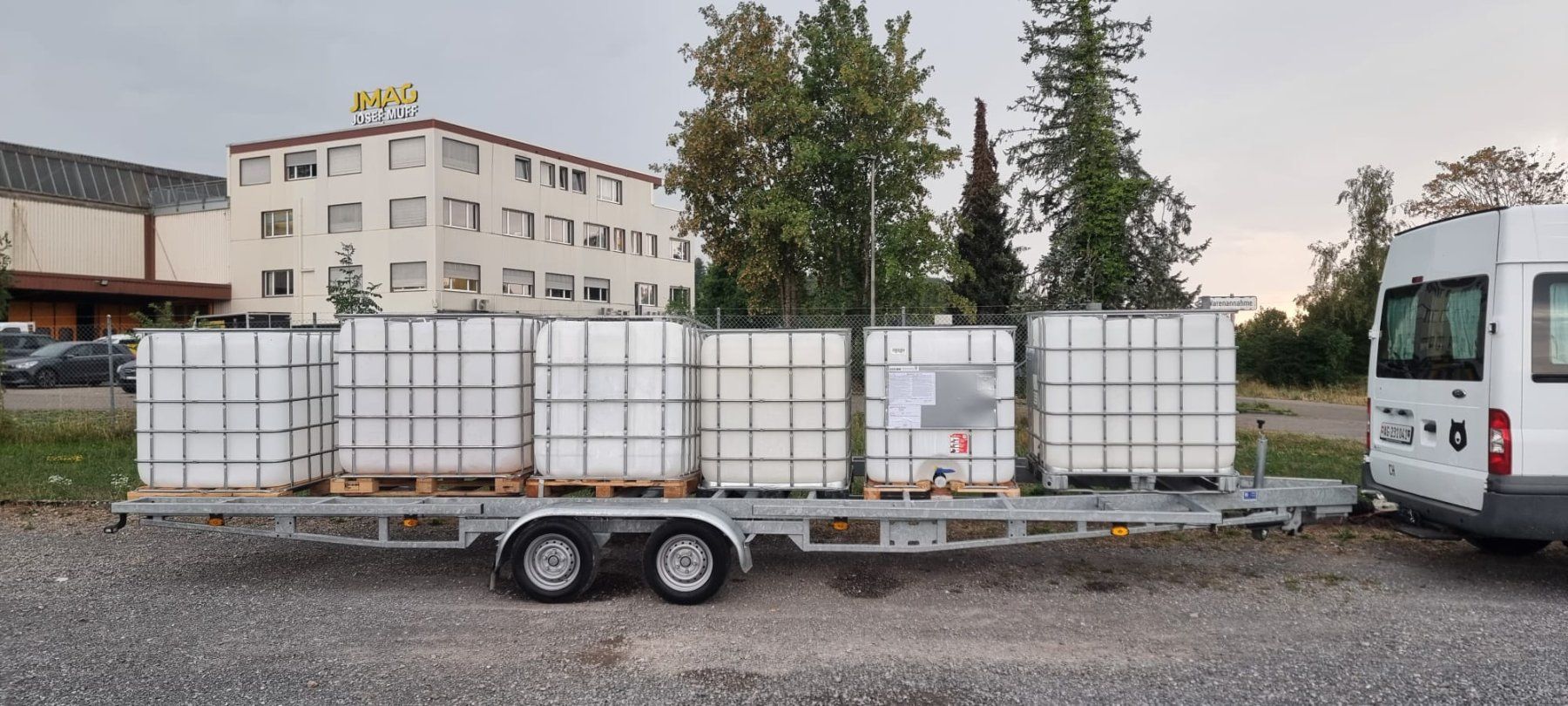 Abbeveratoi e trogoli: IBC Wassertank 1000l Wasserbehälter Regenwassertank Garten – Usato da Wettingen venduto da ray_boccia 3