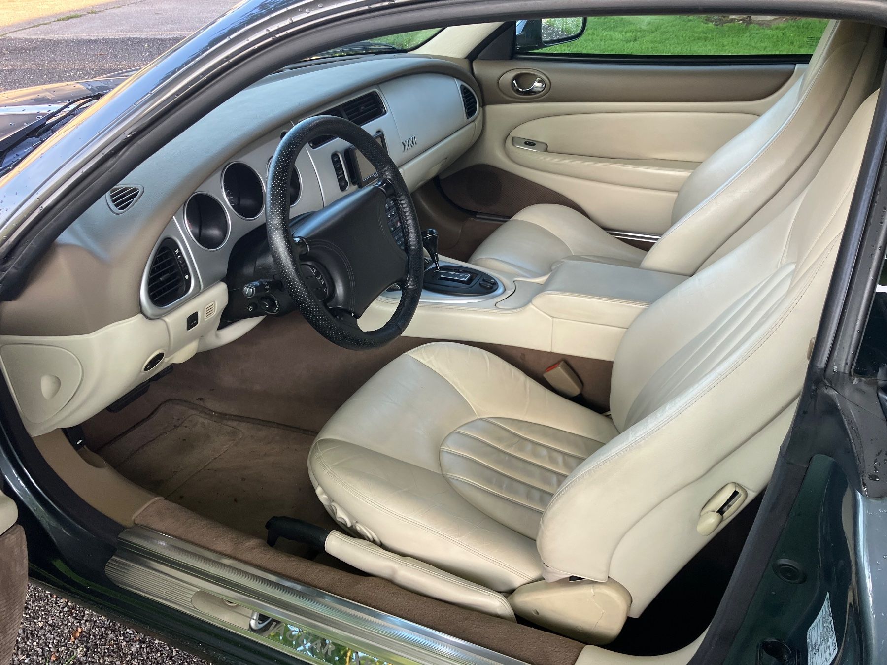 Jaguar Automobili: Jaguar xkr sc 4.0 – Usato da Buchs LU venduto da Rnp 4