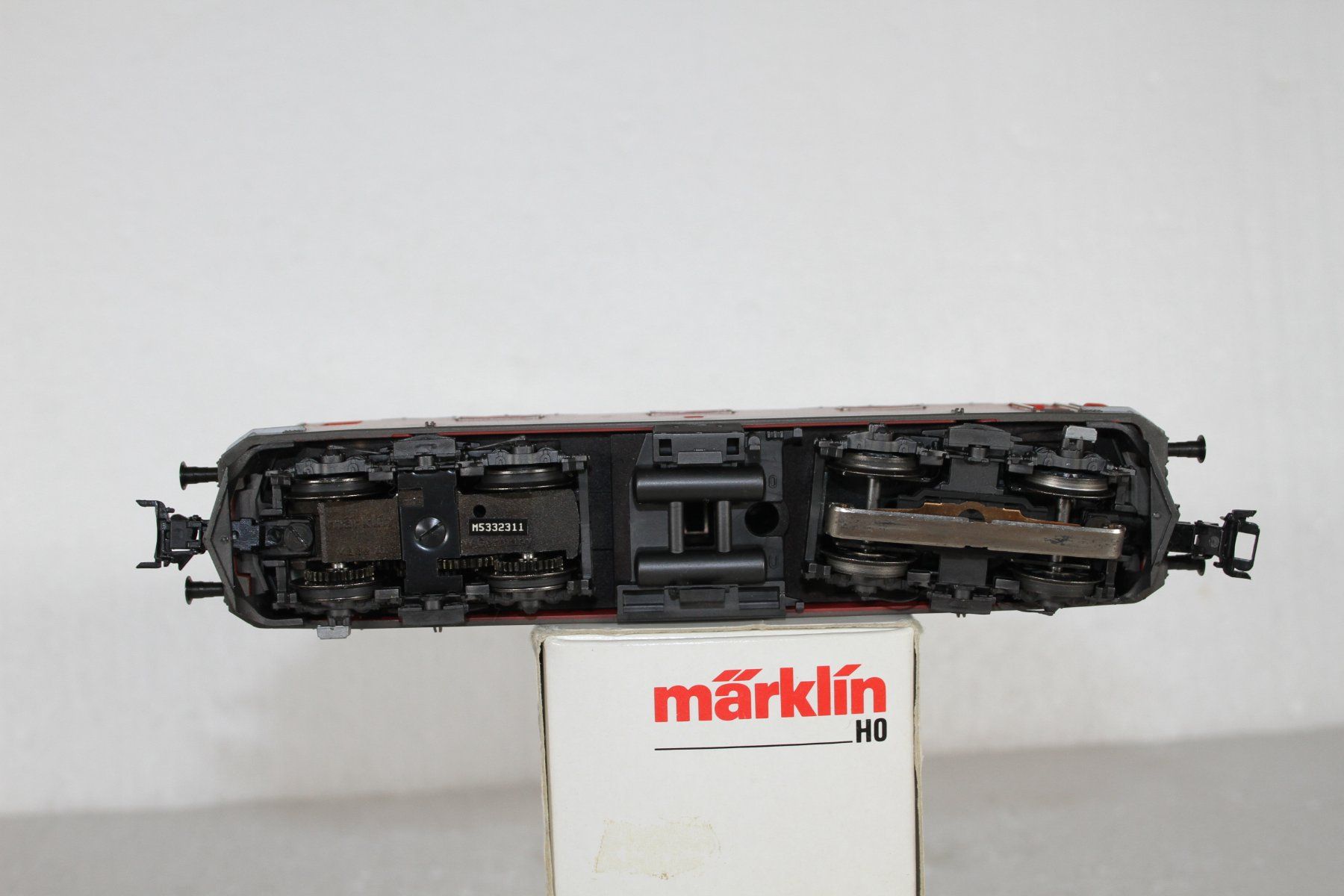 Märklin Modellini di ferrovie: Märklin 3434 SBB Re 4/4 delta-digital rot – Usato da Triesen venduto da gleis8 8