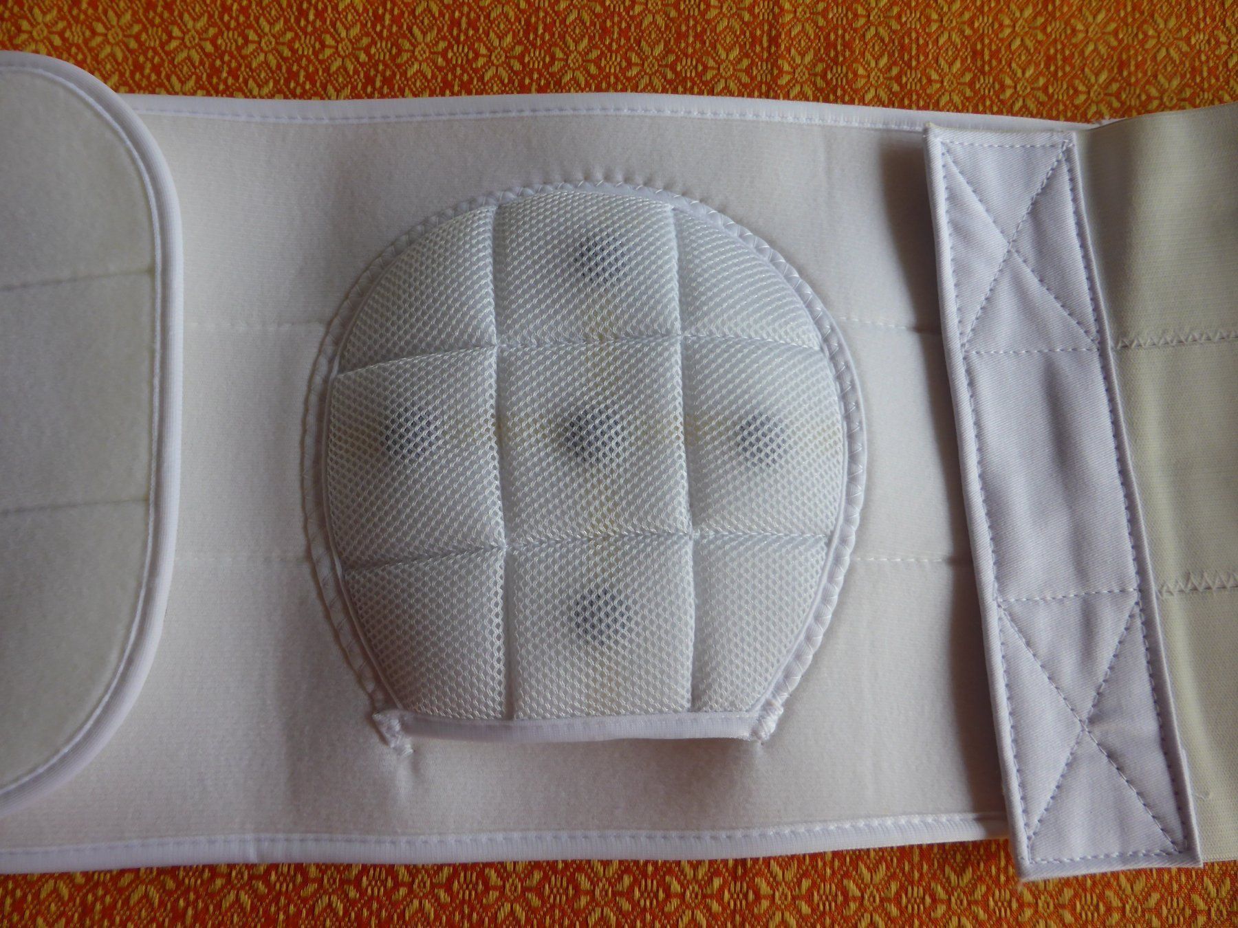 Altra biancheria intima: Nierenwärmer weiss – Usato da Schübelbach venduto da Dolly990_2 2