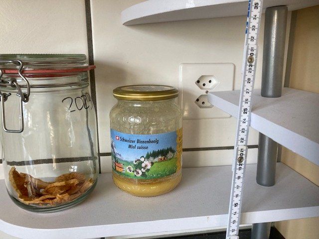 Altro in Decorazioni & Accessori: Etagère en coin (1) – Usato da Vauderens venduto da lau260962 3