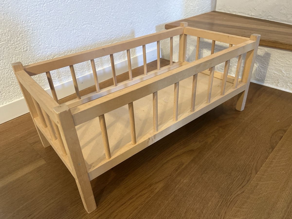 Spielzeuge: Puppenbett – Gebraucht aus Jona von krma