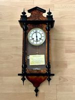 Wanduhr / Pendeluhr