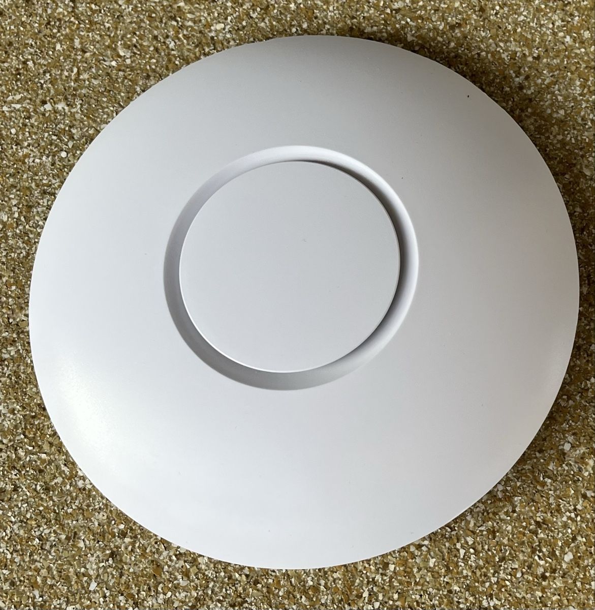 Ubiquiti WiFi: Ubiquiti UniFi 6 Lite Access Point – Usato da Pully venduto da gty_5t6r