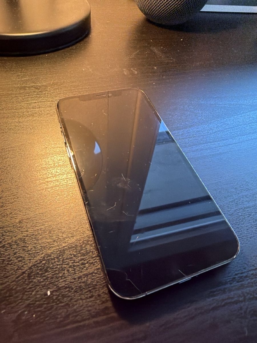 Apple Telefoni cellulari / Smartphones: iPhone 12 Pro – Usato da Neyruz FR venduto da mar_nm7r 1
